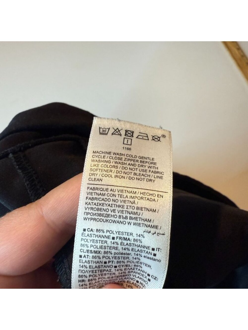 Athleta Women 12P Endless High Rise Pant Black Stretch Active Travel Commute - Picture 6 of 11